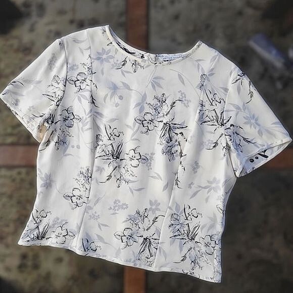 Vtg cream silk chiffon floral print round neck short sleeve blouse - Picture 4 of 15